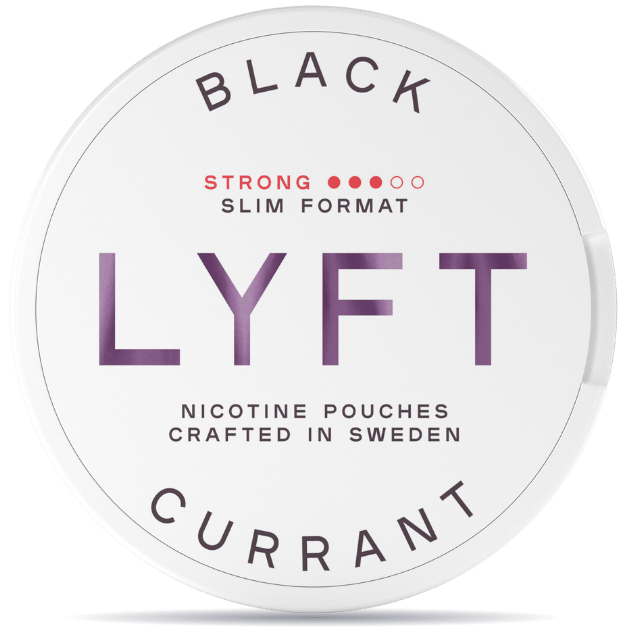 Front view of a can of LYFT Black Currant Strong Slim nicotine pouches